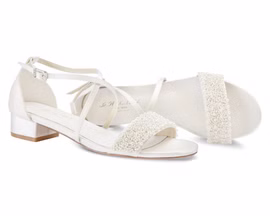 Brautschuhe-Layla-by-G--Westerleigh_2.jpg