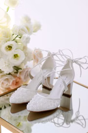 Brautschuhe-Johanna-by-G--Westerleigh_5.jpg