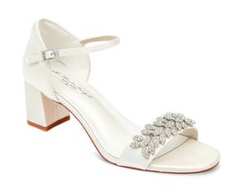 Brautschuhe Lilien by G. Westerleigh