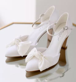 Brautschuhe-Olivia-by-G--Westerleigh_4.jpg
