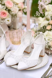 Brautschuhe-Pearl-by-G--Westerleigh_4.jpg