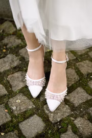 Brautschuhe-Pearl-by-G--Westerleigh_5.jpg