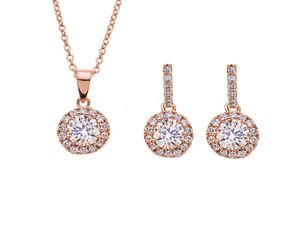 Halskette mit Anhänger und Ohrringen – rosegold