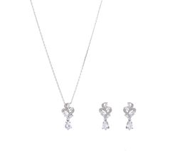Schmuckset mit Ohrringen