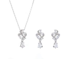 Schmuckset mit Ohrringen