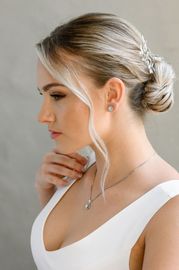 Schmuckset mit Ohrringen