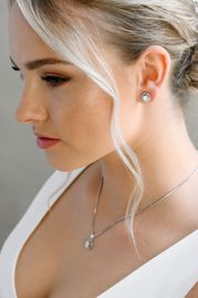 Schmuckset mit Ohrringen