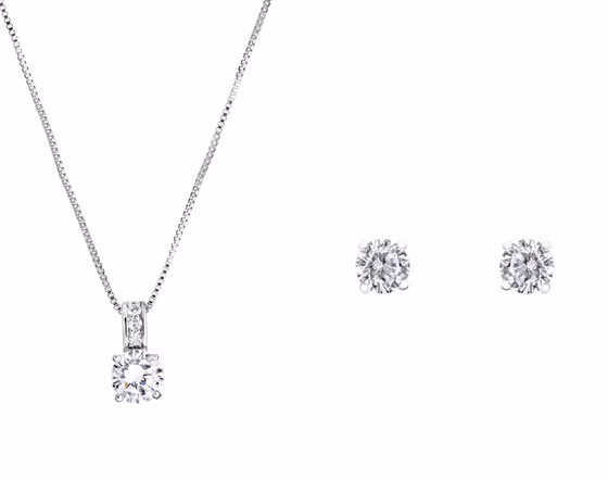 Schmuckset mit Ohrringen