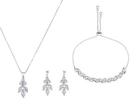 Schmuckset mit Ohrringen und Armband