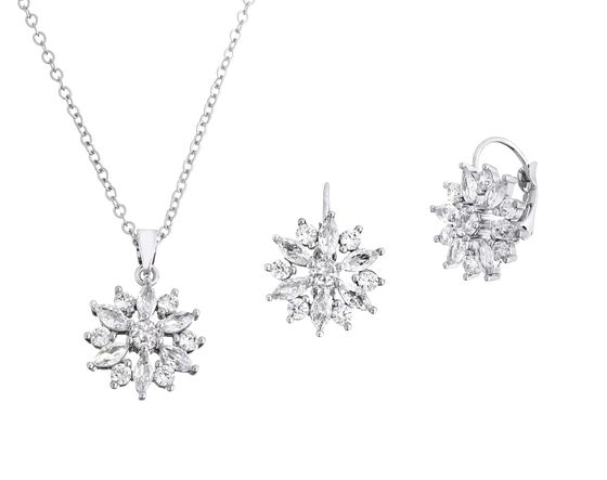 Schmuckset mit Ohrringen