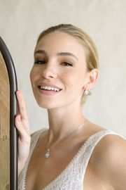 Schmuckset mit Ohrringen