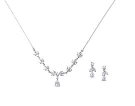 Schmuckset mit Ohrringen
