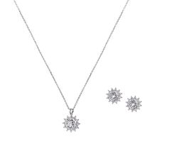 Schmuckset mit Ohrringen
