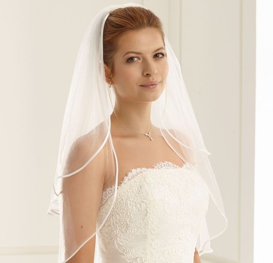 Bianco Evento Brautschleier S20 - Länge 80/60 cm