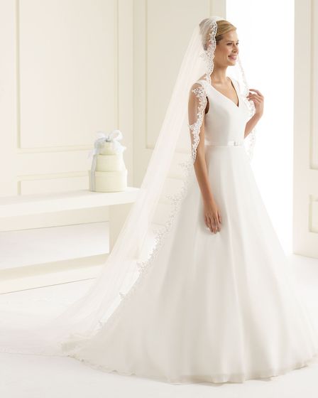 Bianco Evento Brautschleier S129 - Länge 300 cm