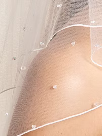 Bianco-Evento-bridal-veil-S72--2--min.jpg