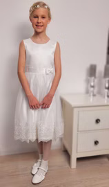 Kommunionkleid-Julia-I-Ecru_5.jpg