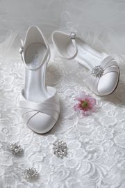 Brautschuhe Blanca by G. Westerleigh