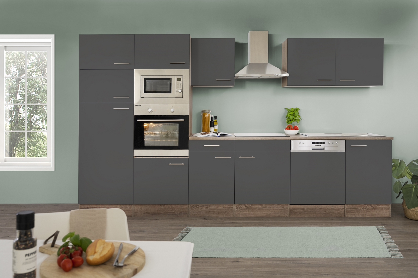 --10_5.JPG