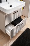 BE060KAR-L-Mood-Front-03.jpg
