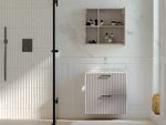 BE060KARL-Mood-Front-04.jpg