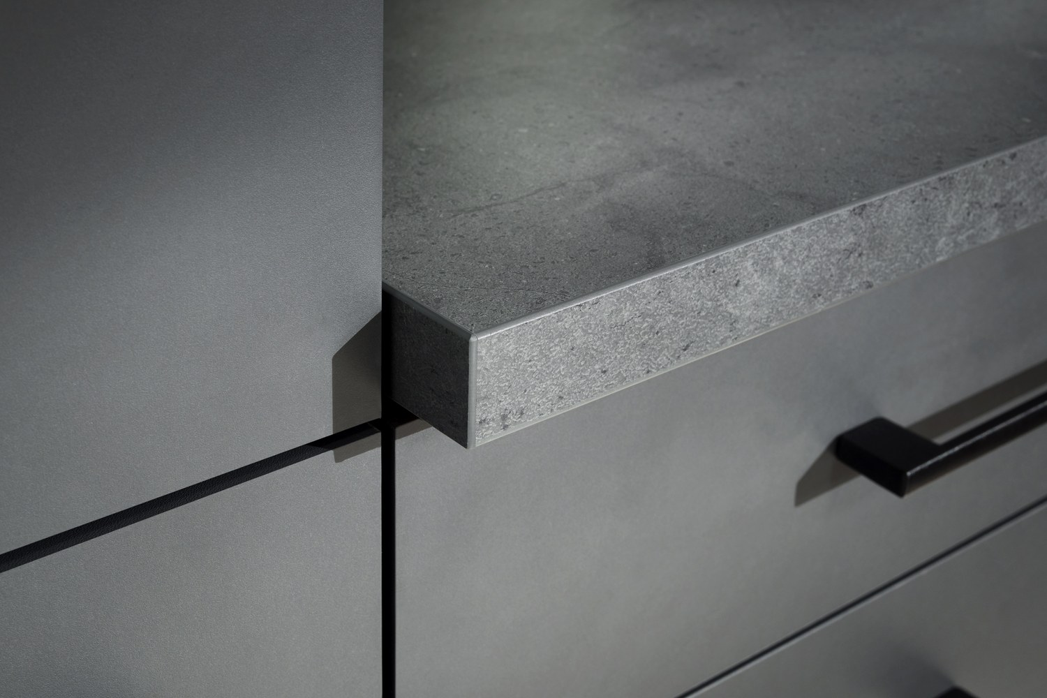 KBGR-Detail-Arbeitsplatte-01.jpg KBGR-Detail-Arbeitsplatte-01.jpg