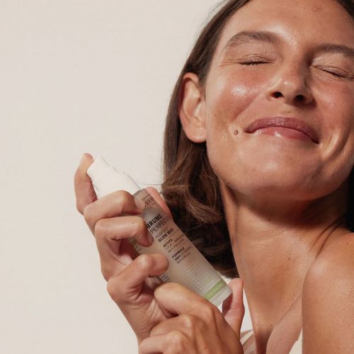 Glow & Shine Spray 2