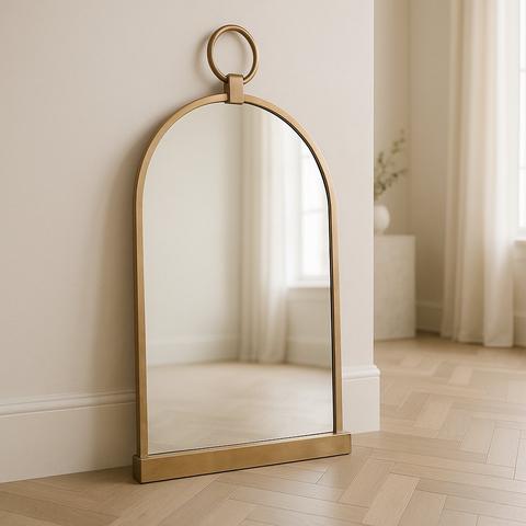 Luxury Mirrors decoratively placed in a refined interior