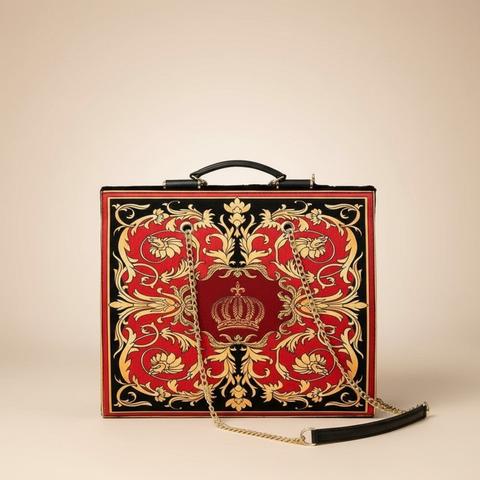 Pompöös Handtasche in Rot und Gold mit Barockmuster