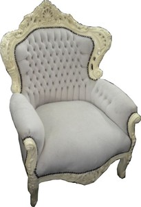 Casa Padrino Sillón Barroco King crema / crema con tela de terciopelo 85 x 85 x H. 120 cm - Edición Limitada Casa Padrino Sillón Barroco King crema / crema con tela de terciopelo 85 x 85 x H. 120 cm - Edición Limitada