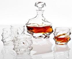 Casa Padrino Service à Whisky en Cristal - 5 pièces avec Carafe et 4 Verres - Transparent - 18 x 10,5 x H. 26 cm / 9 x 9 x H. 9,5 cm