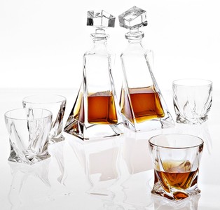 Casa Padrino Crystal Glass Whisky / Cognac 6-piece Set - Luxury Hotel & Restaurant Accessories - 2 Bottles (11x10xH.38cm) & 4 Glasses (Ø9xH.9.5cm)
