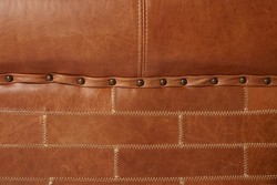 Casa Padrino Poltrona di lusso in vera pelle stile inglese Marrone 131 x 110 x H. 67 cm Casa Padrino Poltrona di lusso in vera pelle stile inglese Marrone 131 x 110 x H. 67 cm