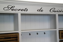 Casa Padrino Alacena de cocina estilo rústico Blanco antiguo / Natural 160 x 43 x H. 218 cm - Mueble de cocina