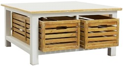 Casa Padrino Table basse style maison de campagne Blanc / Naturel 90 x 90 x H. 47 cm avec 2 paniers en bois Casa Padrino Table basse style maison de campagne Blanc / Naturel 90 x 90 x H. 47 cm avec 2 paniers en bois