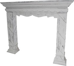 Casa Padrino Cornice per camino stile country Shabby Chic Bianco antico 116 x 22 x H. 99 cm Casa Padrino Cornice per camino stile country Shabby Chic Bianco antico 116 x 22 x H. 99 cm