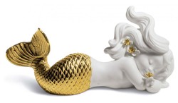 casa padrino luxus porzellan figur skulptur schlafende meerjungfrau wohnzimmer hotel restaurant deko accessoires möbel
