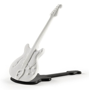 Casa Padrino Escultura de Lujo de Guitarra Eléctrica de Porcelana Blanco / Negro - 15 x 15 cm - Objeto Decorativo Hecho a Mano