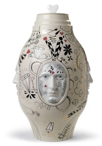 Casa Padrino Vaso di Design in Porcellana con Coperchio Beige / Multicolore Ø 31 x H. 47 cm - Oggetto Decorativo di Lusso Fatto a Mano & Dipinto a Mano