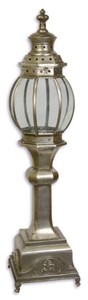Casa Padrino Farol de jardín Art Nouveau en metal y cristal plata, 27 x 27 x H. 109 cm