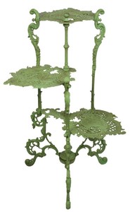 Casa Padrino Art Nouveau de hierro fundido de almacenamiento floral / mesa de flores verde H. 80 cm - Muebles de Jardín