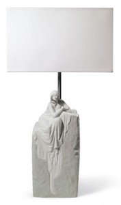 Casa Padrino lampe de table de luxe gris / blanc 30 x 20 x H. 57 cm - Lampe de Table Design avec Sculpture en Porcelaine Artisanale d'une Femme en Train de Méditer Mod1
