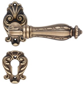 Casa Padrino set di maniglia per porta barocco ottone patinato 14,8 x H. 8,2 cm - Mobili in Stile Barocco