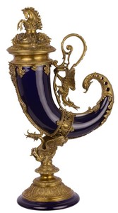 Casa Padrino Corne d'Abondance Art Nouveau avec Base Pourpre / Or 17,4 x 29,5 x H. 52 cm - Décoration Baroque & Art Nouveau