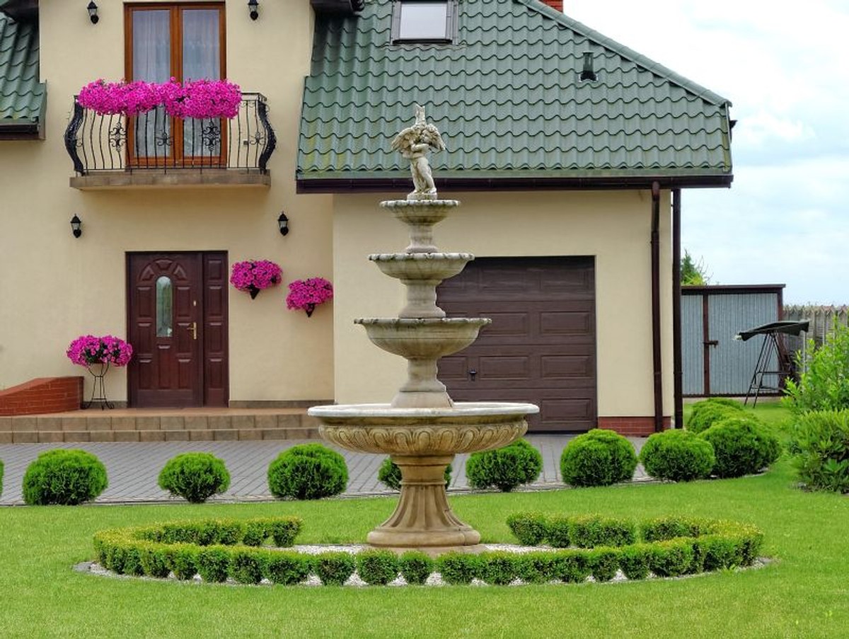 Casa Padrino Barock Gartenbrunnen / Springbrunnen Ø 150 x H. 300 cm - Prunkvoller Brunnen im Barockstil 