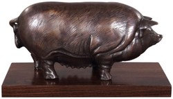 casa padrino luxus designer wohnzimmer hotel restaurant club bar büro deko accessoires schwein figur bronzefigur skulptur mit holzsockel