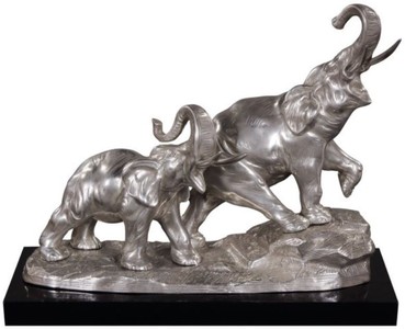 Casa Padrino éléphants en bronze sur socle en bois argent / noir 42 x 17 x H. 33 cm - Figurines en Bronze de Luxe Déco