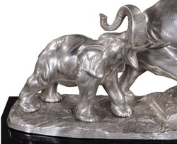 Casa Padrino elefantes de bronce sobre base de madera color plata / negro 42 x 17 x H. 33 cm - Figuras Decorativas de Bronce de Lujo