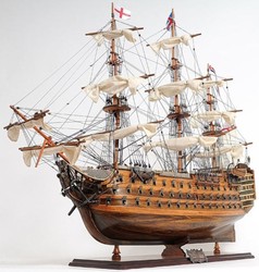 Casa Padrino Buque Insignia HMS Victory de Lujo Marrón / Multicolor 97 x 29 x H. 83 cm - British Deco Barco Velero Hecho a Mano de Madera