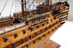 Casa Padrino Buque Insignia HMS Victory de Lujo Marrón / Multicolor 97 x 29 x H. 83 cm - British Deco Barco Velero Hecho a Mano de Madera